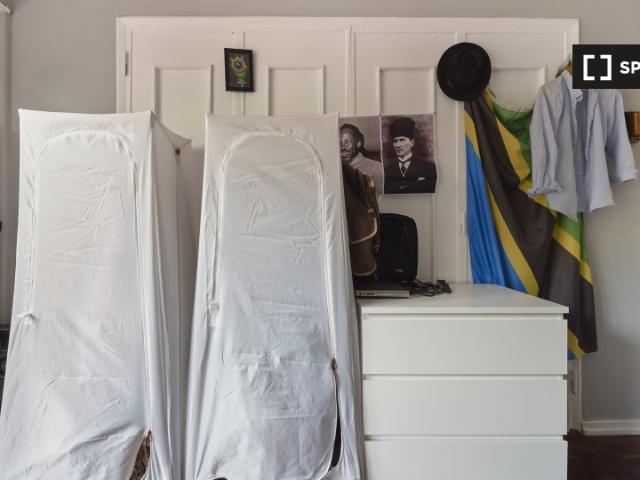 Quarto em apartamento partilhado de 11 quartos para alugar em Lisboa