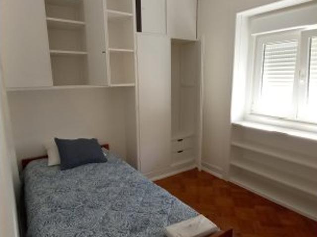 Quarto em apartamento partilhado em Lisboa