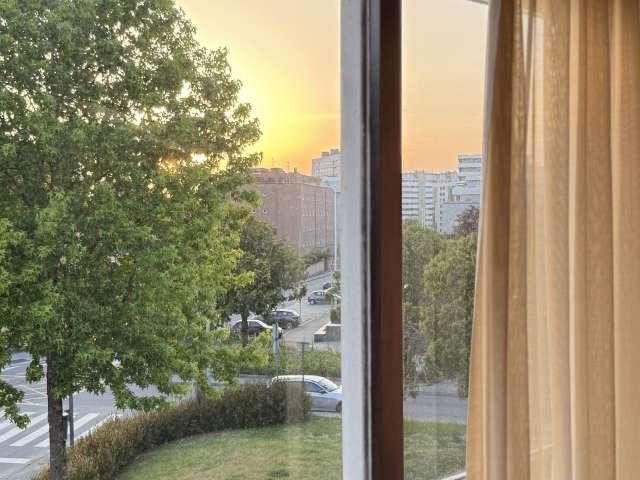 Quarto em apartamento partilhado no Porto