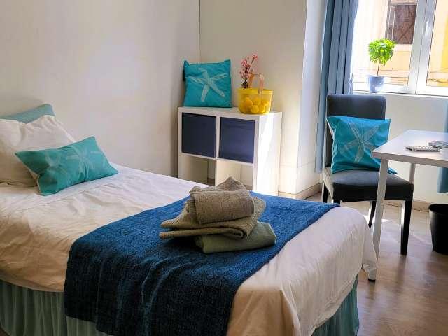 Quarto em apartamento partilhado para alugar em Lisboa