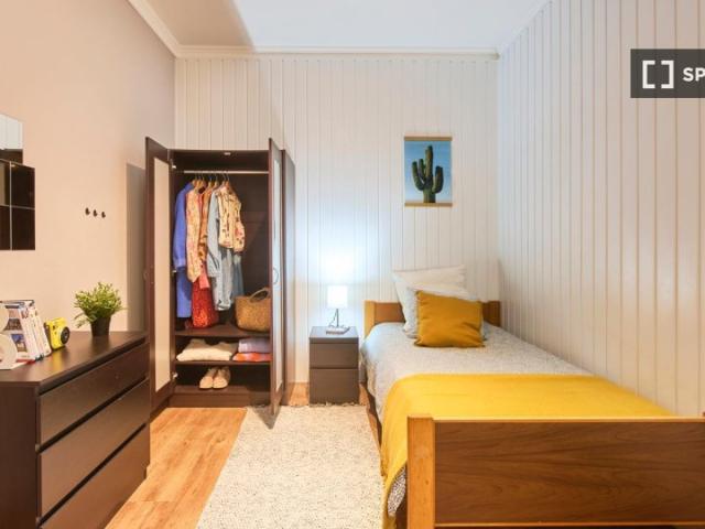 Quarto em apartamento partilhado para alugar em Lisboa