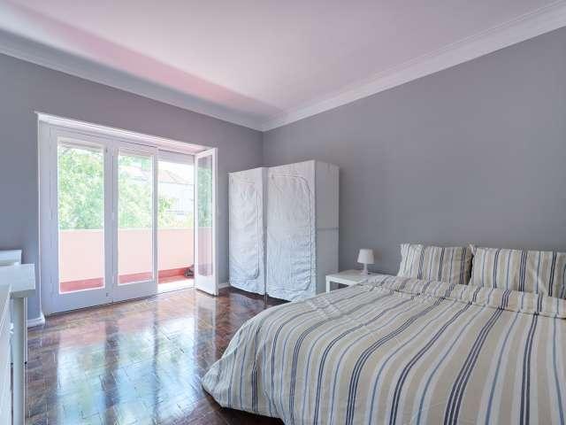 Quarto em apartamento partilhado para alugar em Lisboa