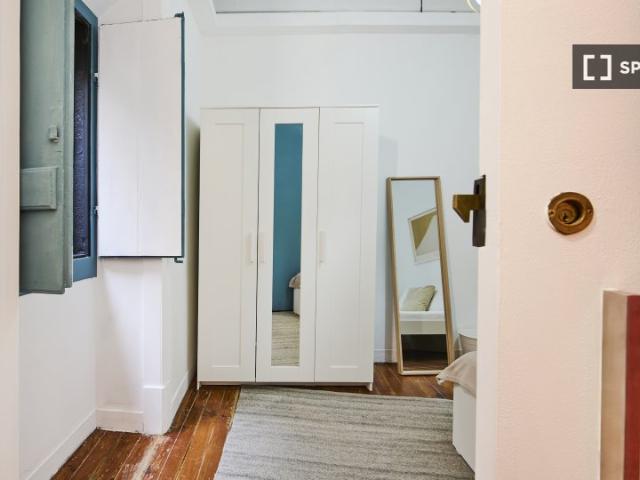 Quarto em apartamento partilhado para alugar em Lisboa