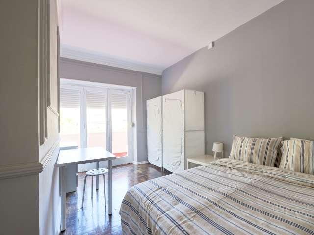 Quarto em apartamento partilhado para alugar em Lisboa