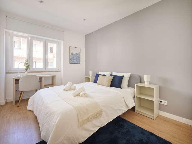 Quarto em apartamento partilhado para alugar em Lisboa