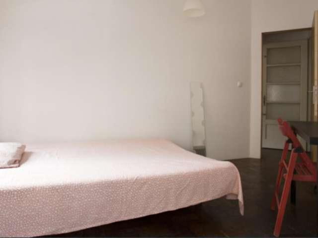 Quarto em apartamento partilhado para alugar em Lisboa