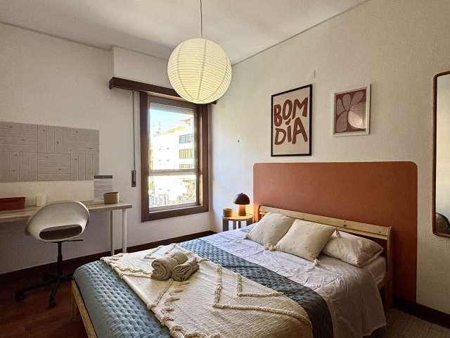 Quarto em apartamento partilhado para alugar em Lisboa