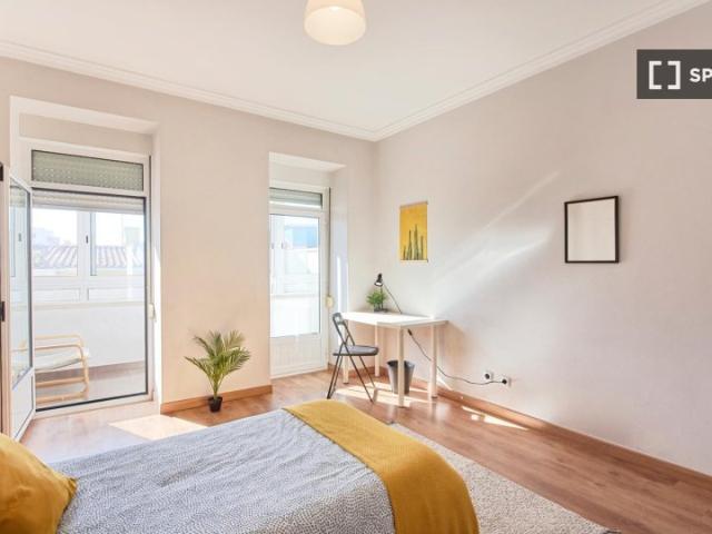 Quarto em apartamento partilhado para alugar em Lisboa