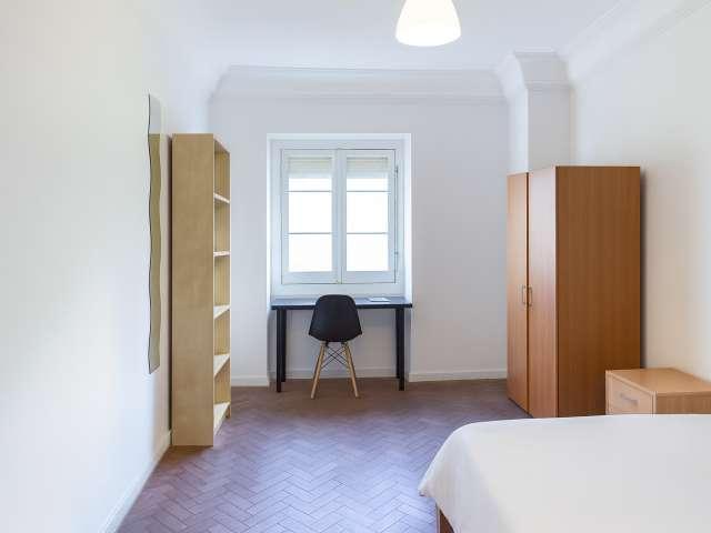 Quarto em apartamento partilhado para alugar em Lisboa