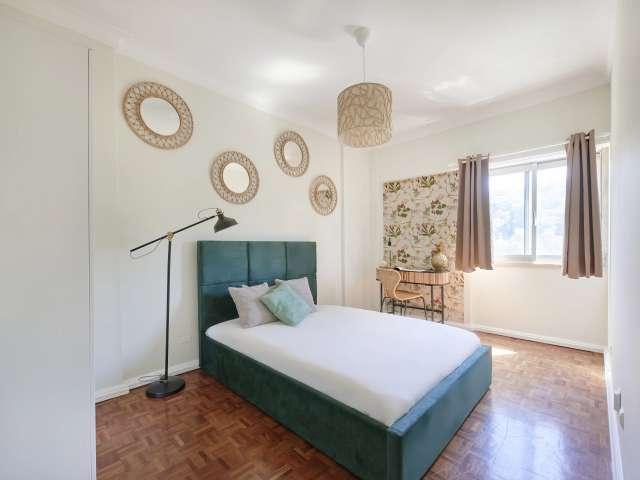 Quarto em apartamento partilhado para alugar em Lisboa