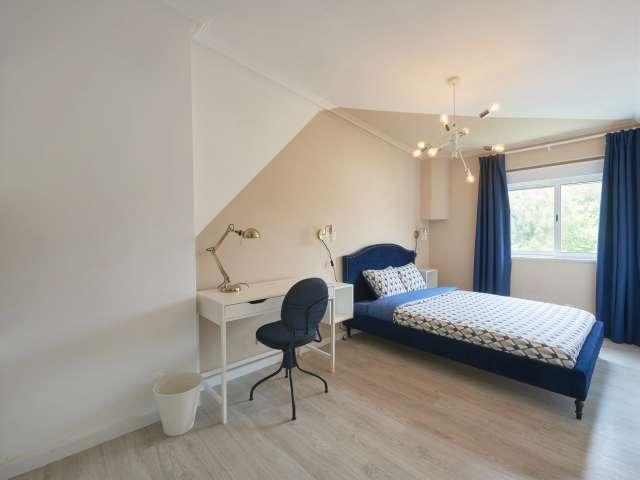 Quarto em apartamento partilhado para alugar em Lisboa
