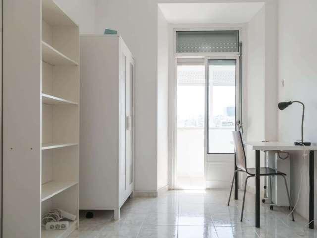 Quarto em apartamento partilhado para alugar em Lisboa
