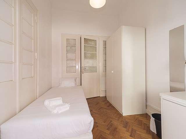 Quarto em apartamento partilhado para alugar em Lisboa