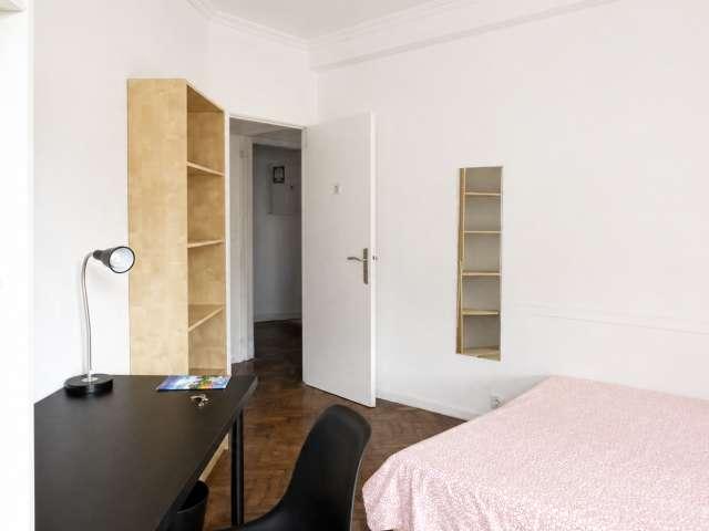Quarto em apartamento partilhado para alugar em Lisboa