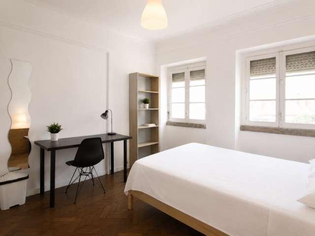 Quarto em apartamento partilhado para alugar em Lisboa