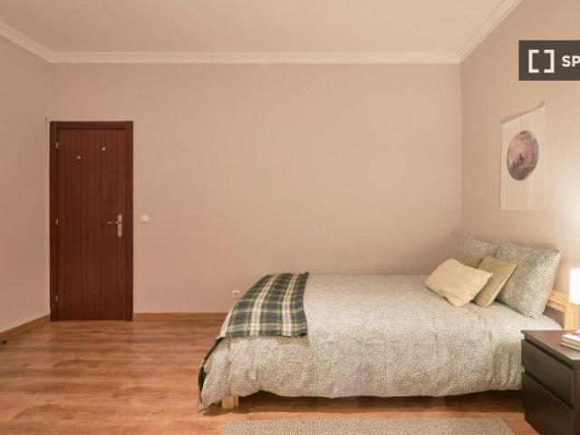 Quarto em apartamento partilhado para alugar em Lisboa