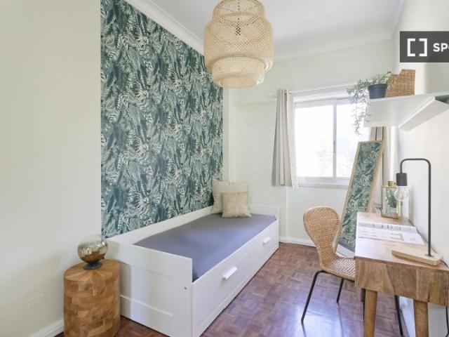 Quarto em apartamento partilhado para alugar em Lisboa