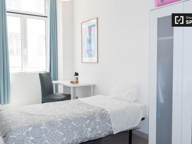 Quarto em apartamento partilhado para alugar em Lisboa