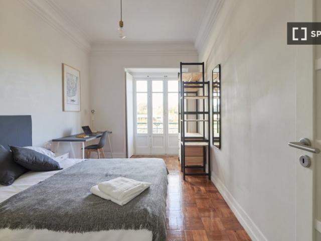 Quarto em apartamento partilhado para alugar em Lisboa