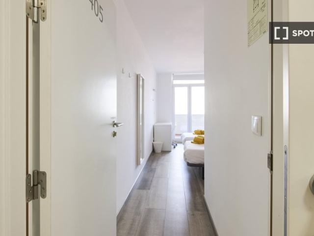 Quarto em apartamento partilhado para alugar em Lisboa