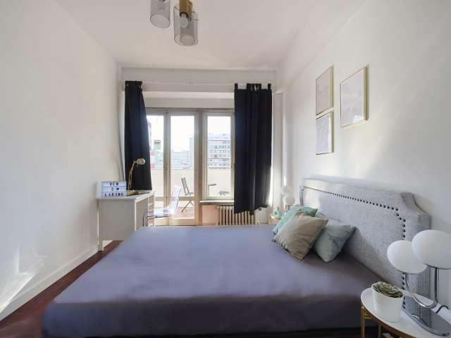 Quarto em apartamento partilhado para alugar em Lisboa