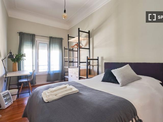 Quarto em apartamento partilhado para alugar em Lisboa