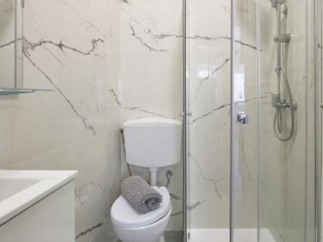 Quarto disponível em apartamento compartilhado com 4 quartos em Lisboa