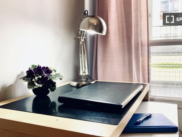 Quarto em apartamento partilhado para alugar em Lisboa