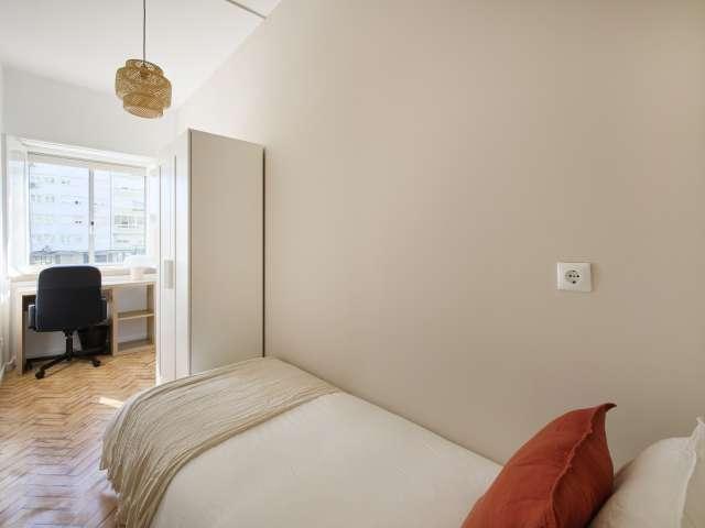 Quarto em apartamento partilhado para alugar em Lisboa