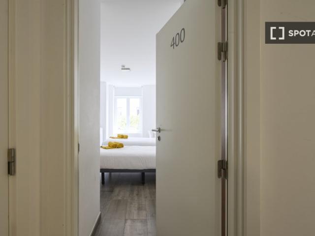 Quarto em apartamento partilhado para alugar em Lisboa