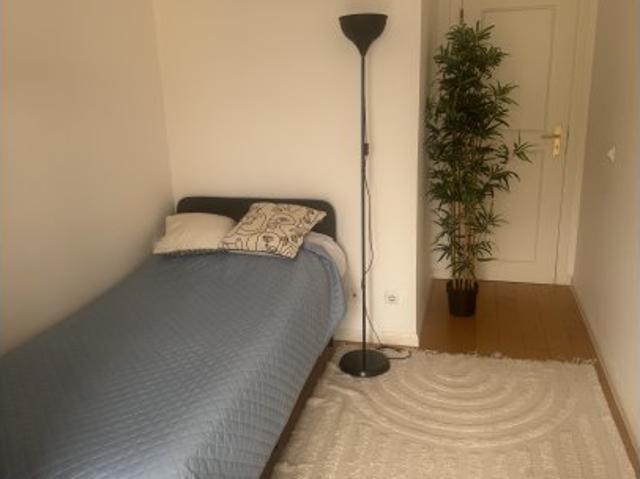 Quarto em apartamento partilhado para alugar em Lisboa