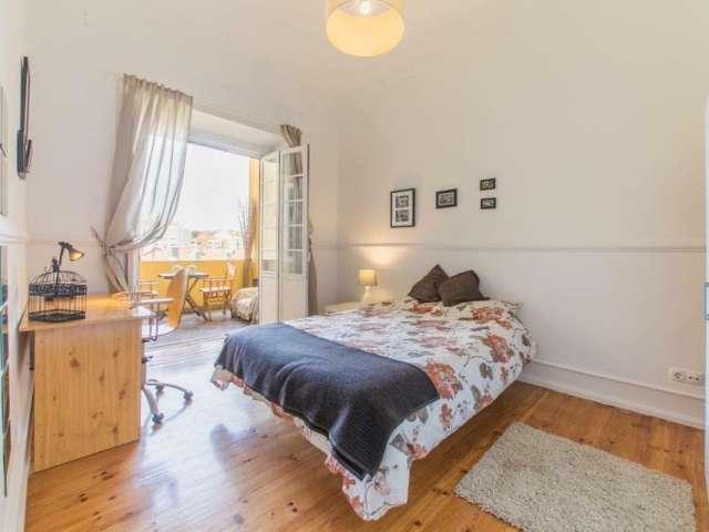 Quarto em apartamento partilhado para alugar em Lisboa