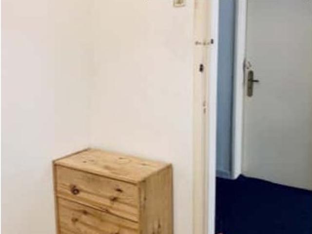 Quarto em apartamento partilhado para alugar em Lisboa