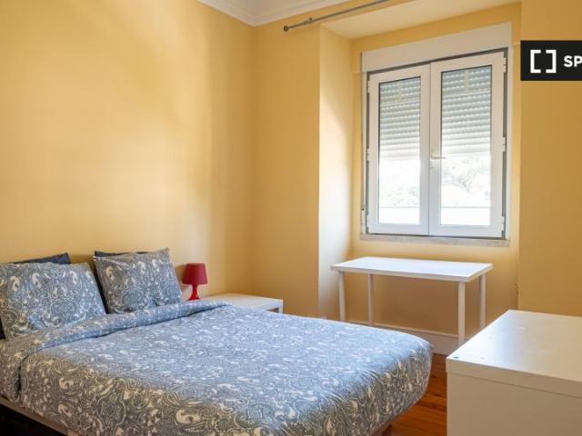 Quarto em apartamento partilhado para alugar em Lisboa