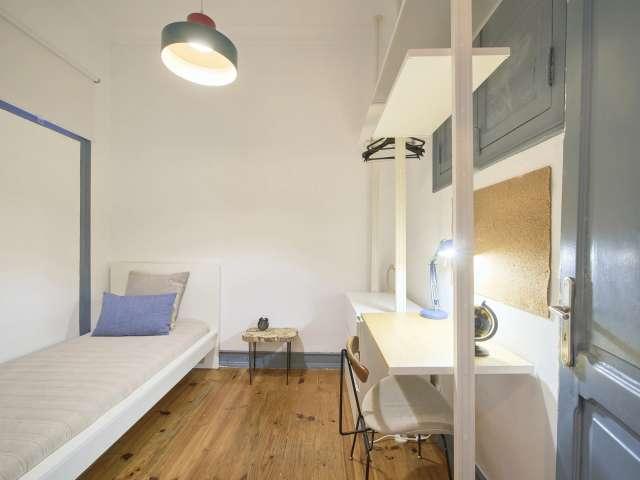 Quarto em apartamento partilhado para alugar em Lisboa