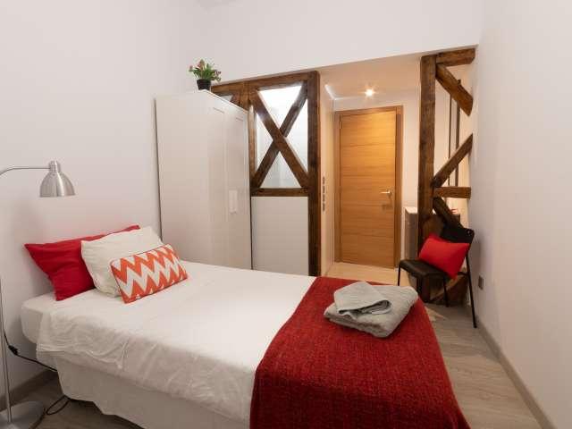 Quarto em apartamento partilhado para alugar em Lisboa