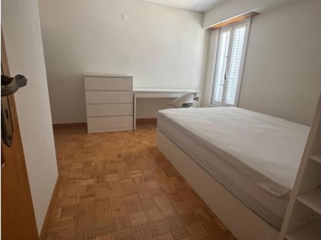 Quarto em apartamento compartilhado de 3 quartos para alugar, Matosinhos