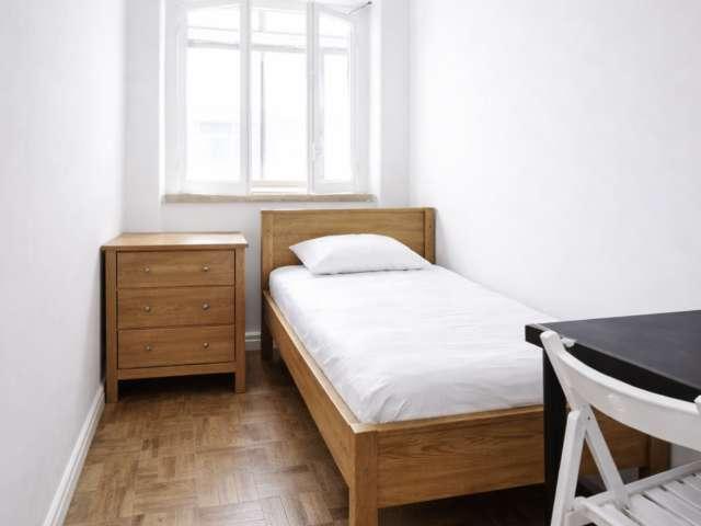 Quarto em apartamento partilhado para alugar, Lisboa