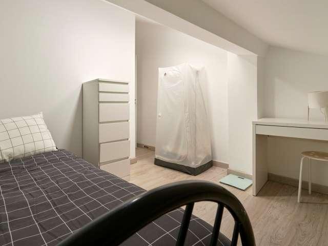 Quarto em apartamento partilhado para alugar na Amadora, Lisboa