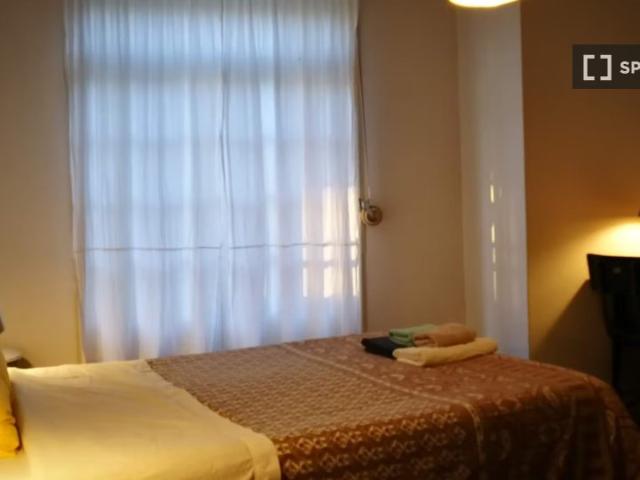 Quarto em apartamento partilhado para alugar no Porto