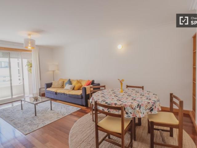 Quarto em apartamento partilhado para alugar no Porto