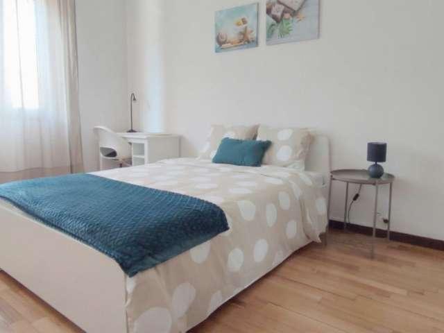 Quarto disponível para alugar em apartamento compartilhado de 3 quartos, Porto