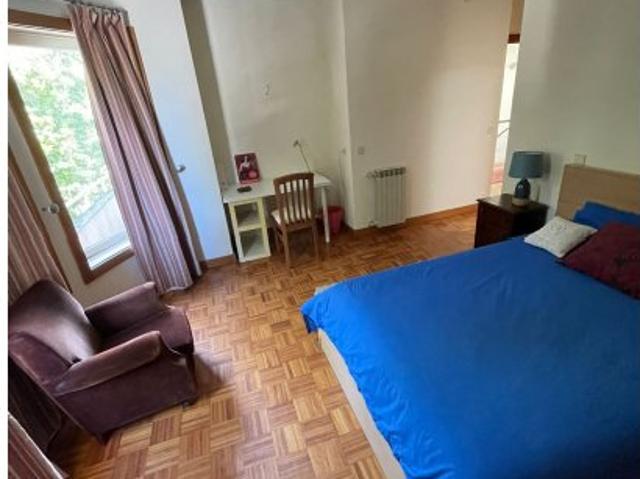 Quarto em apartamento compartilhado de 7 quartos para alugar, Porto