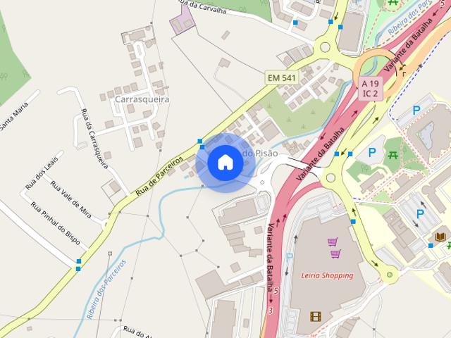 Quarto em Leiria perto da Faculdade nos Parceiros