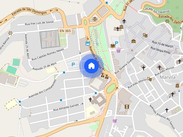 Quarto em zona calma no centro de Santarem