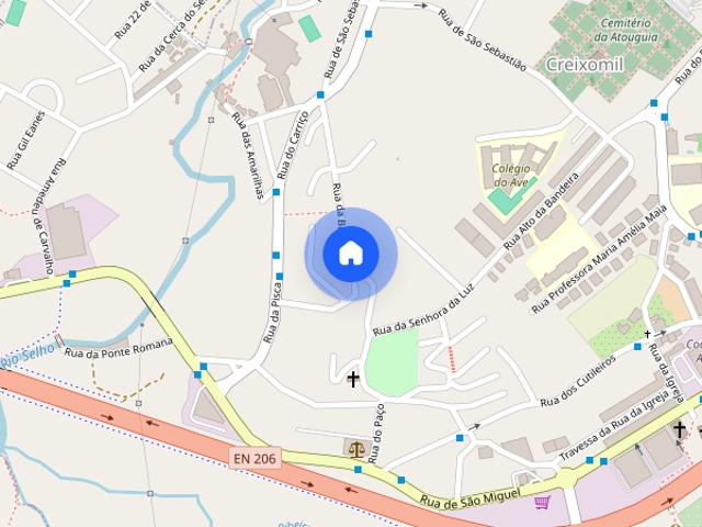 Quarto em zona residencial Creixomil Guimaraes
