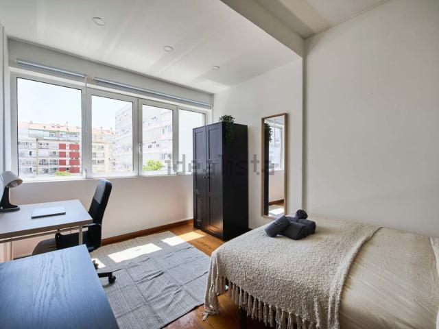 Quarto, Estrela