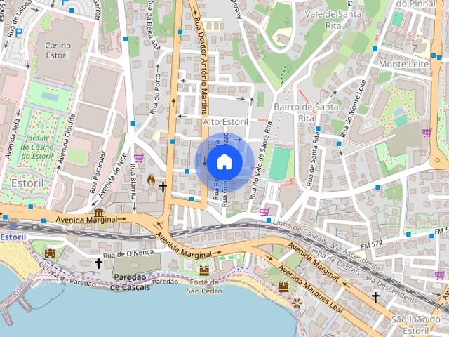 Quarto espacoso no Estoril