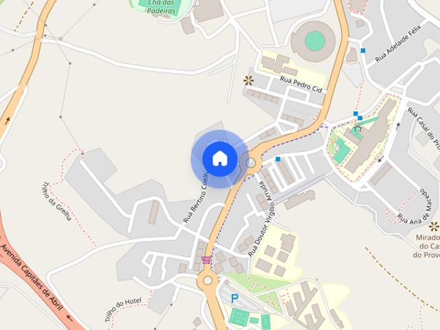 Quarto individual para mulheres no centro de Santarem