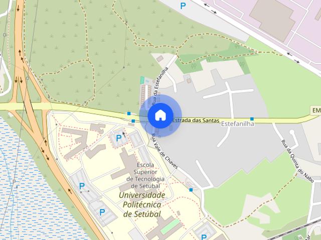 Quarto mobilado com serventia de cozinha em Setubal
